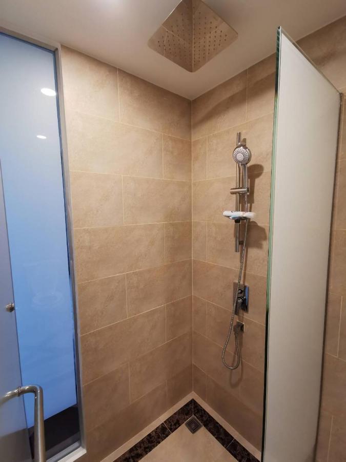 جومتين بيتش Espana Condo Resort المظهر الخارجي الصورة