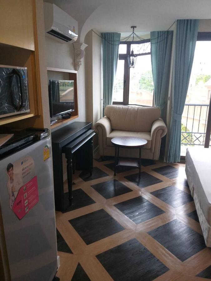 جومتين بيتش Espana Condo Resort المظهر الخارجي الصورة